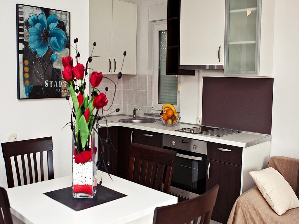 Apartments Paklenica スタリグラード エクステリア 写真